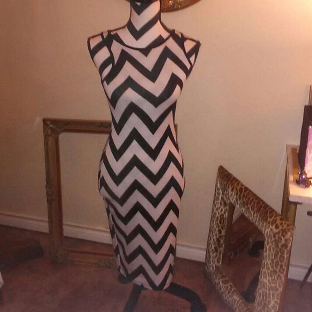 Body hugging dress